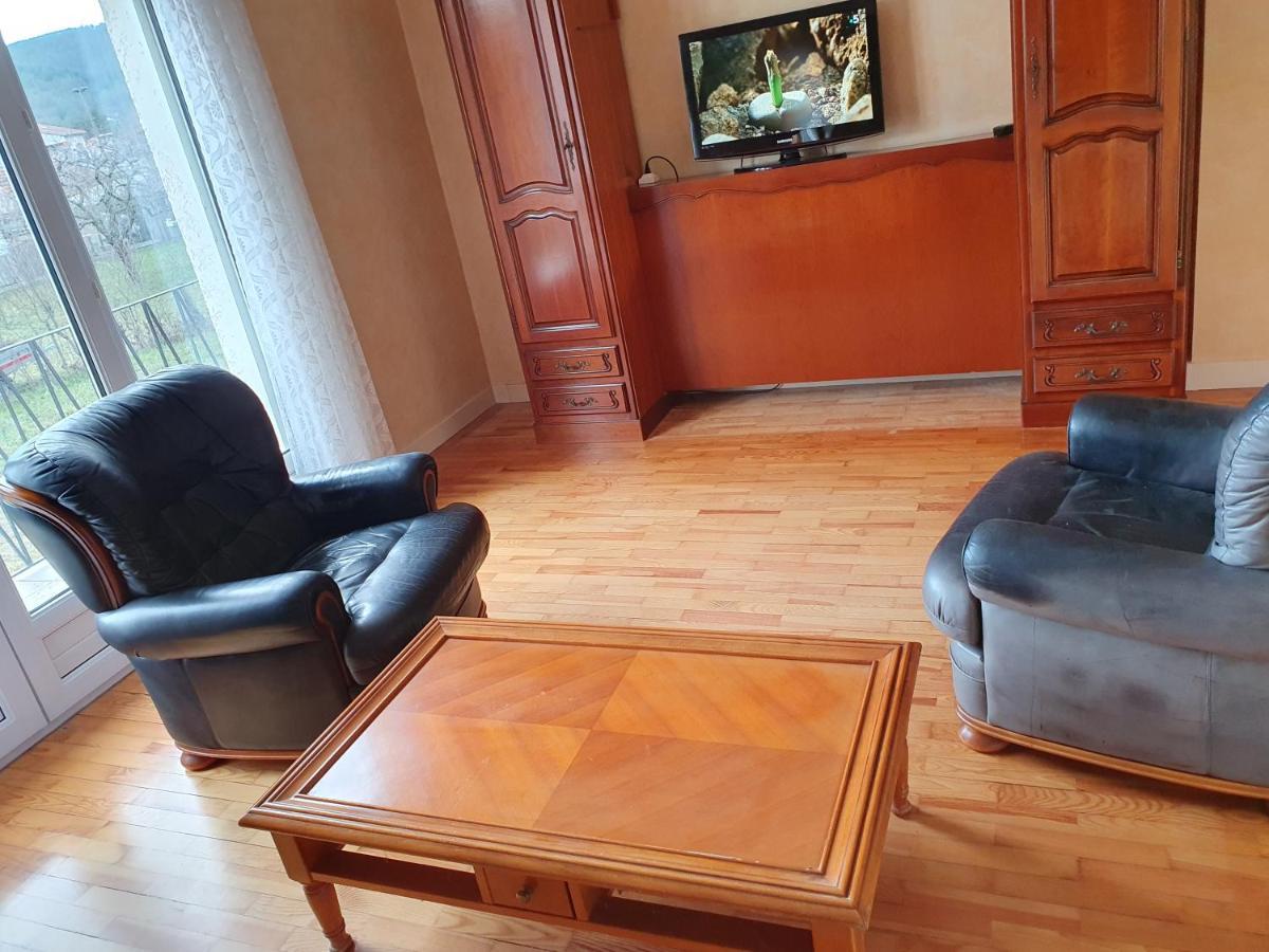 La Bourzede F3 Apartment Langeac Екстериор снимка